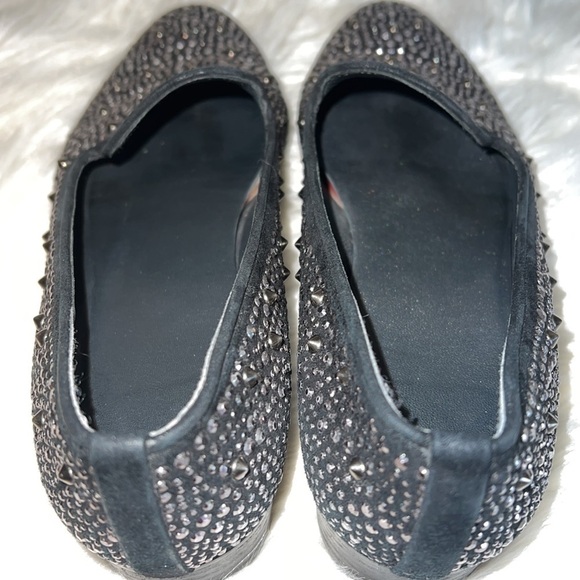Stuart Weitzman Slipbead Studded Black Flats Sz-8 - Picture 6 of 9